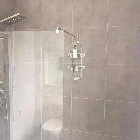 Apartmán 2 Bed-roof Terrace-town Centre-pets Montmorillon