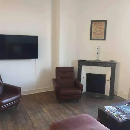 2 Bed-roof Terrace-town Centre-pets *