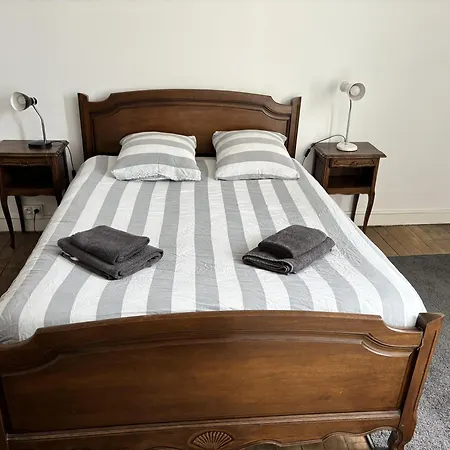 2 Bed-roof Terrace-town Centre-pets Apartmán Montmorillon