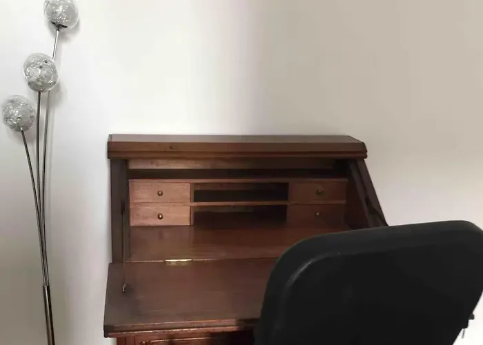 2 Bed-roof Terrace-town Centre-pets 公寓 蒙莫里永